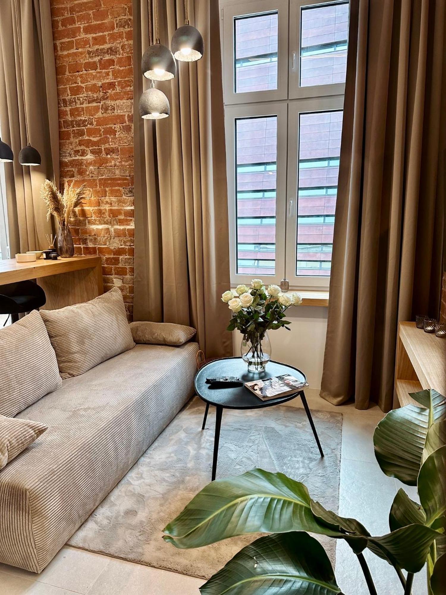 Wolnosci9 Stylowy Apartament W Centrum Wroclawia Tuz Przy Nfm — Zdjęcia 1